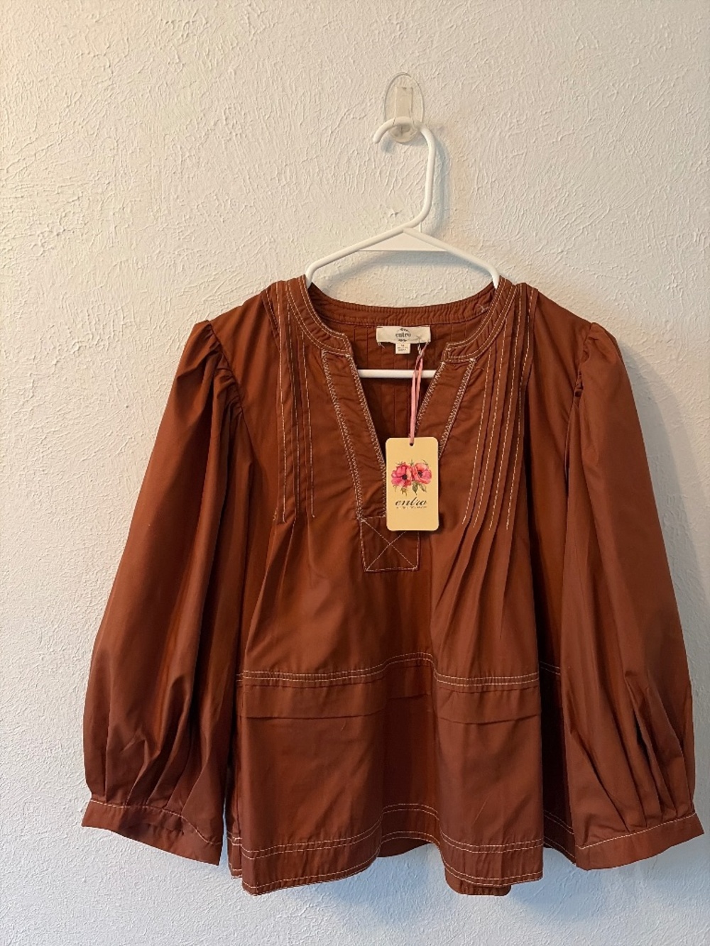 NWT entro top